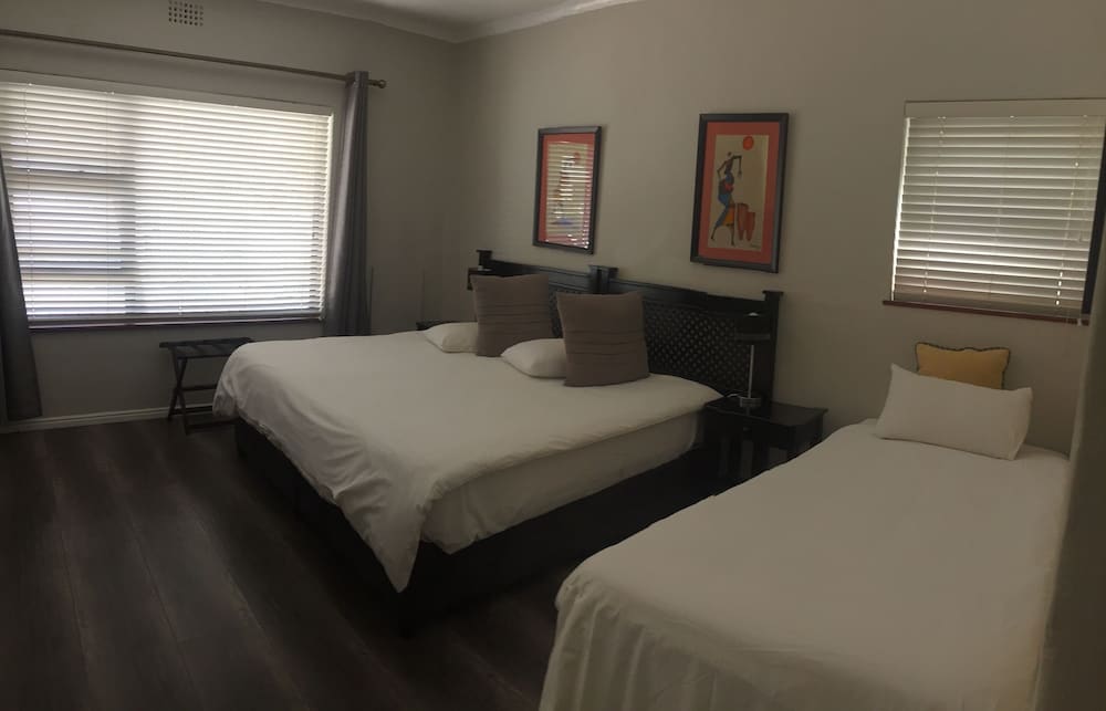 Spring Tide Inn 10/50
