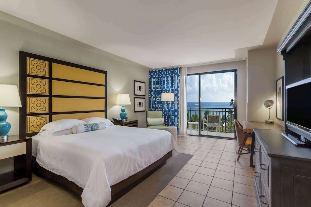 Governor, Suite, King Bed