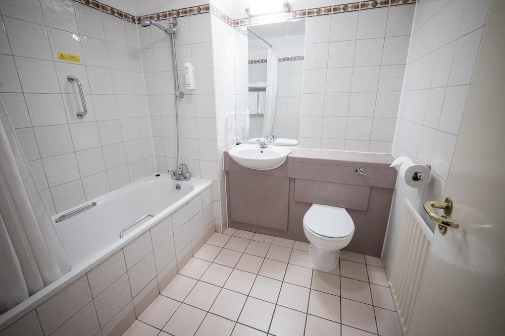 Travelodge Rathmines - Dublin City 27/27
