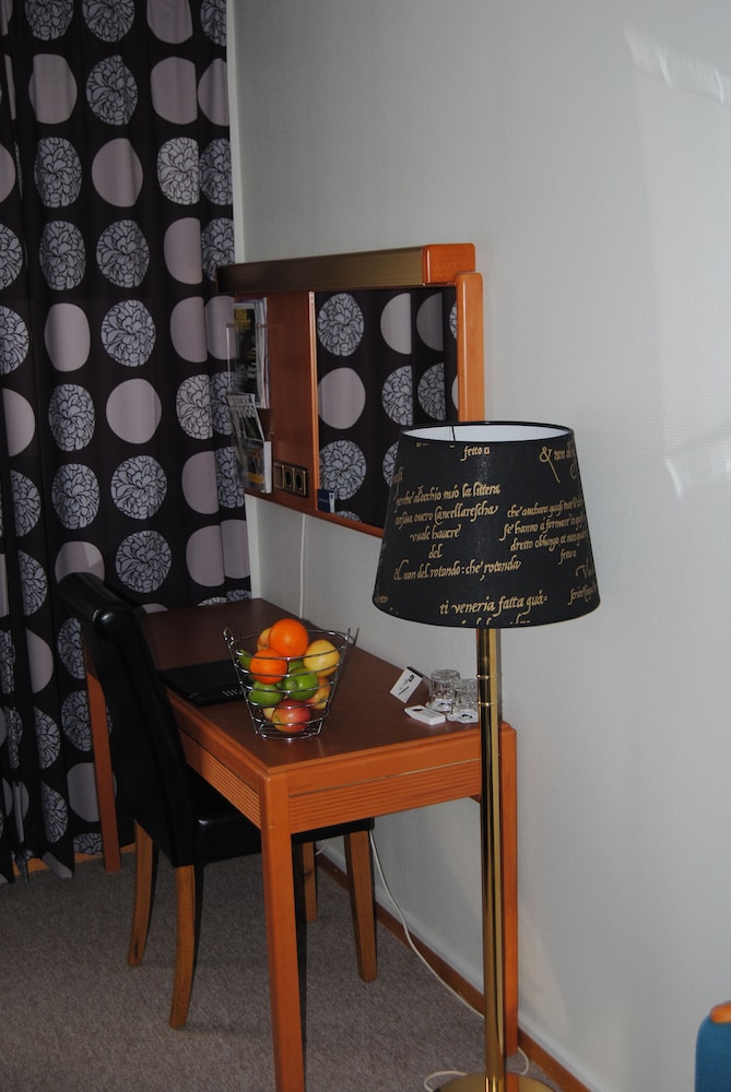 Arena Hotell 44/53