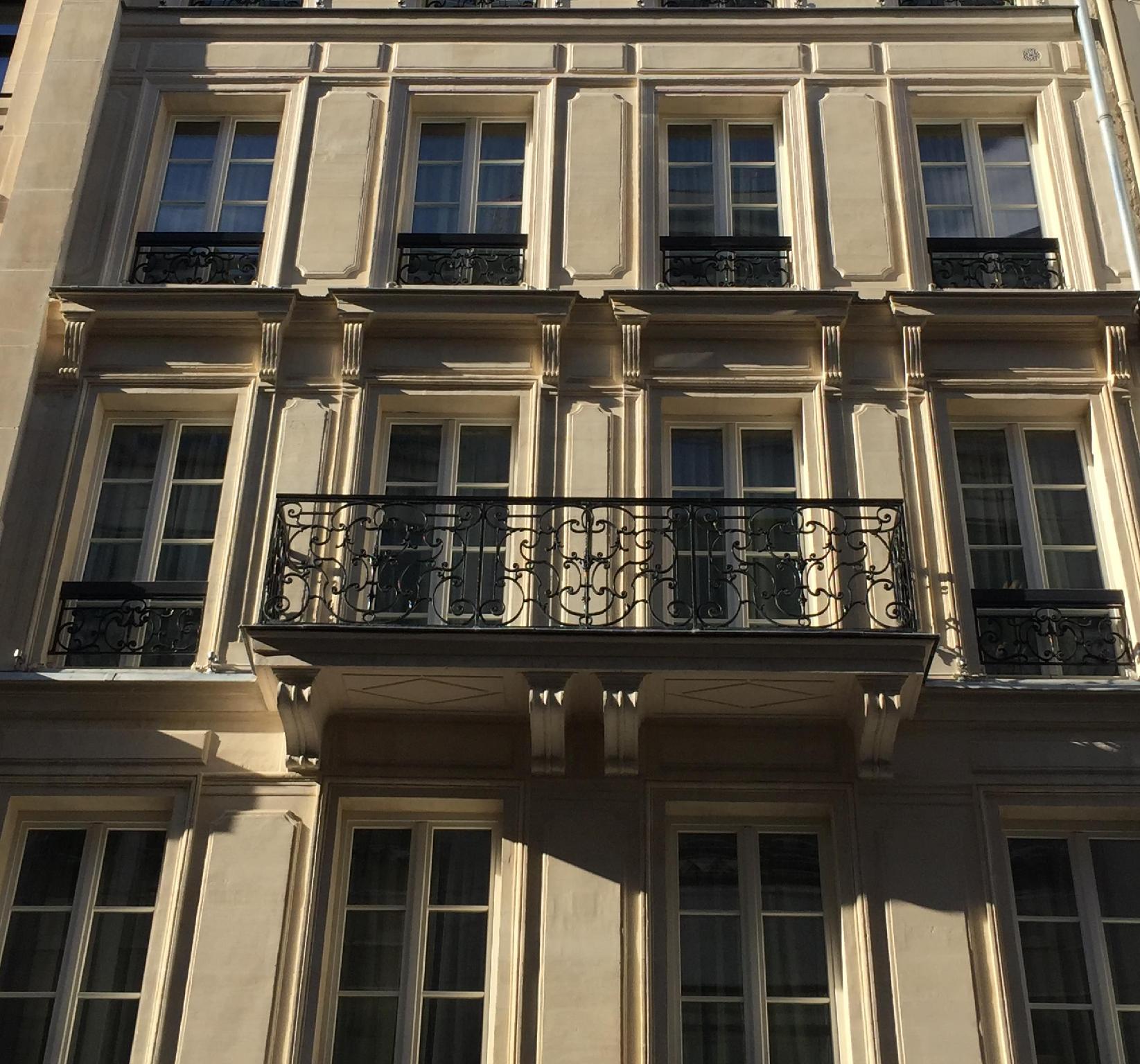 Hotel George Washington Paris in PARIS