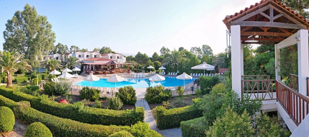 Pasiphae Hotel 9/72