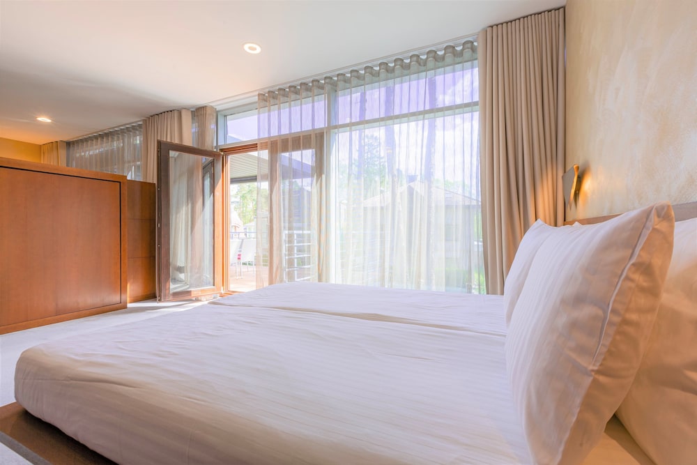 NEW Rixwell Collection Seaside Hotel Jurmala 13/60