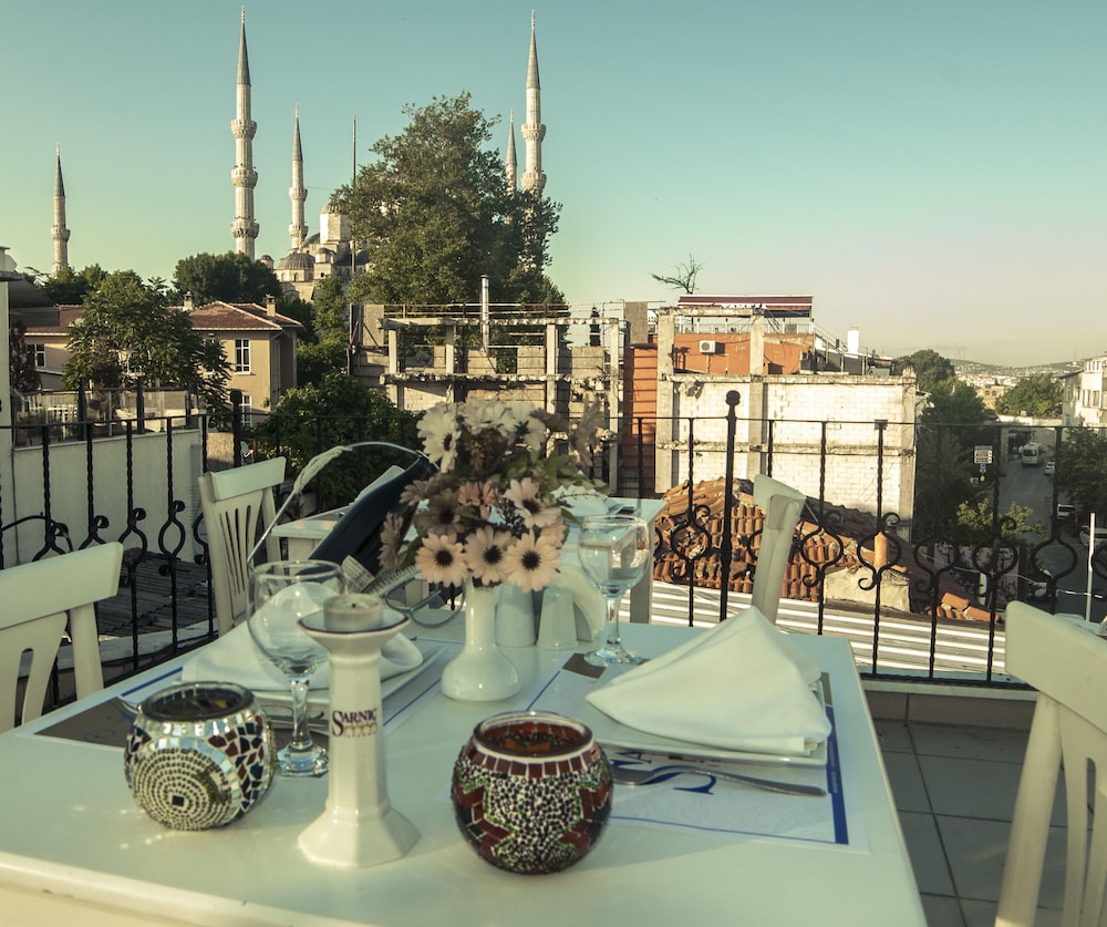 Sarnic Hotel and Sarnic Premier Hotel 35/50