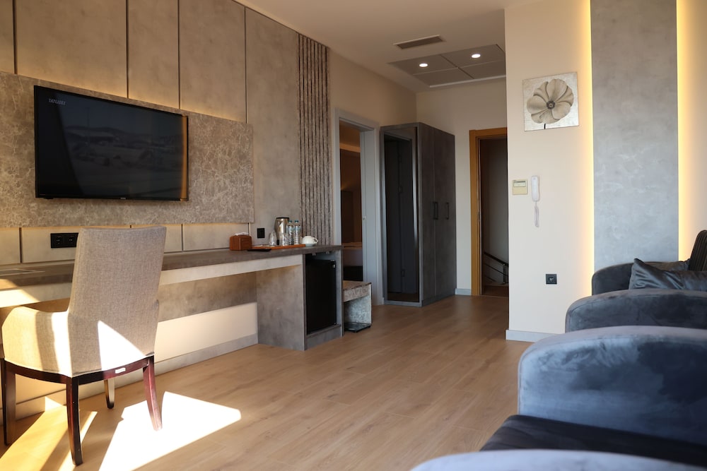 Hotel Lazlakar 34/50