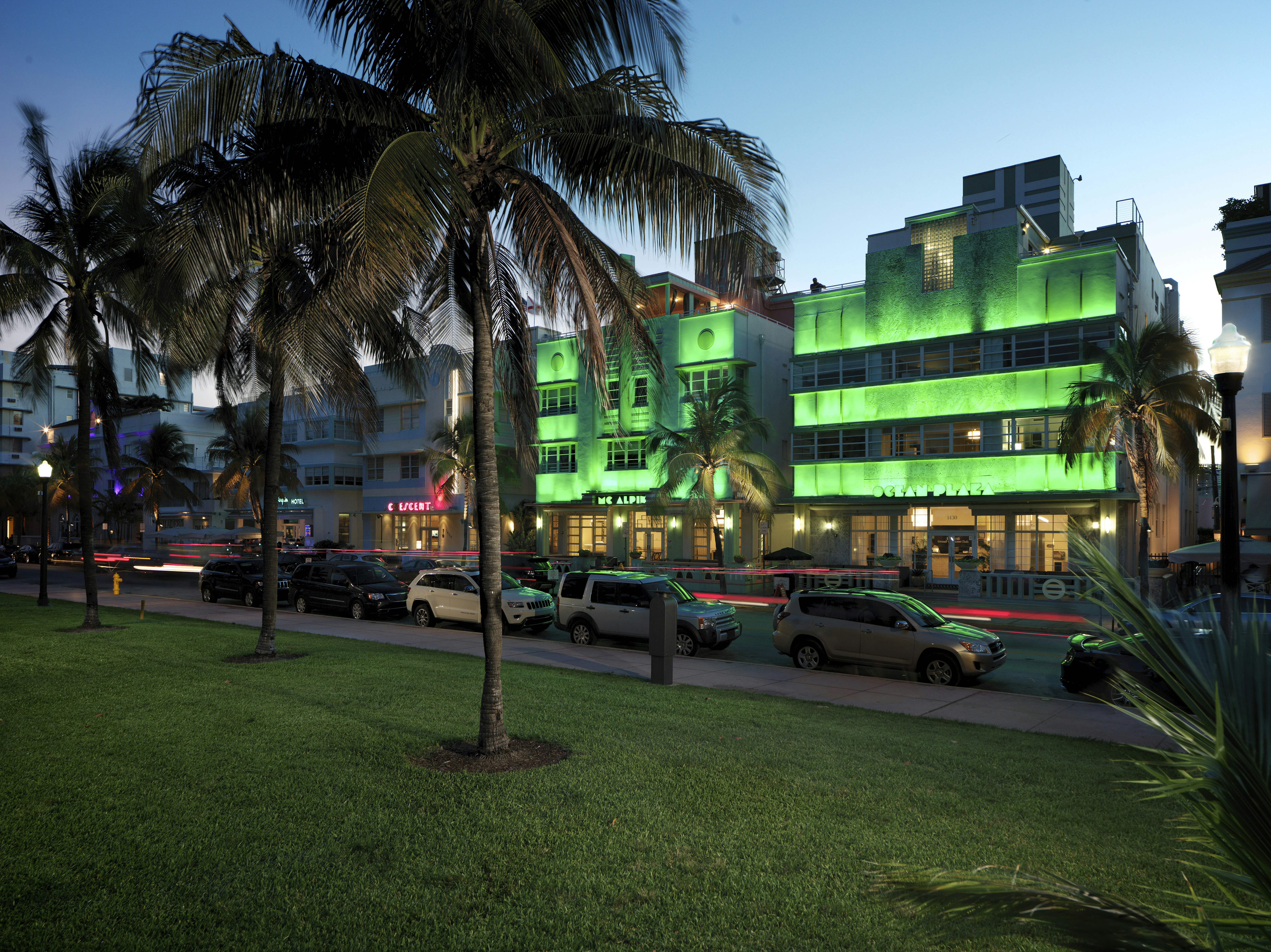 Hilton Grand Vacations Club McAlpin Ocean Plaza Miami 36/44