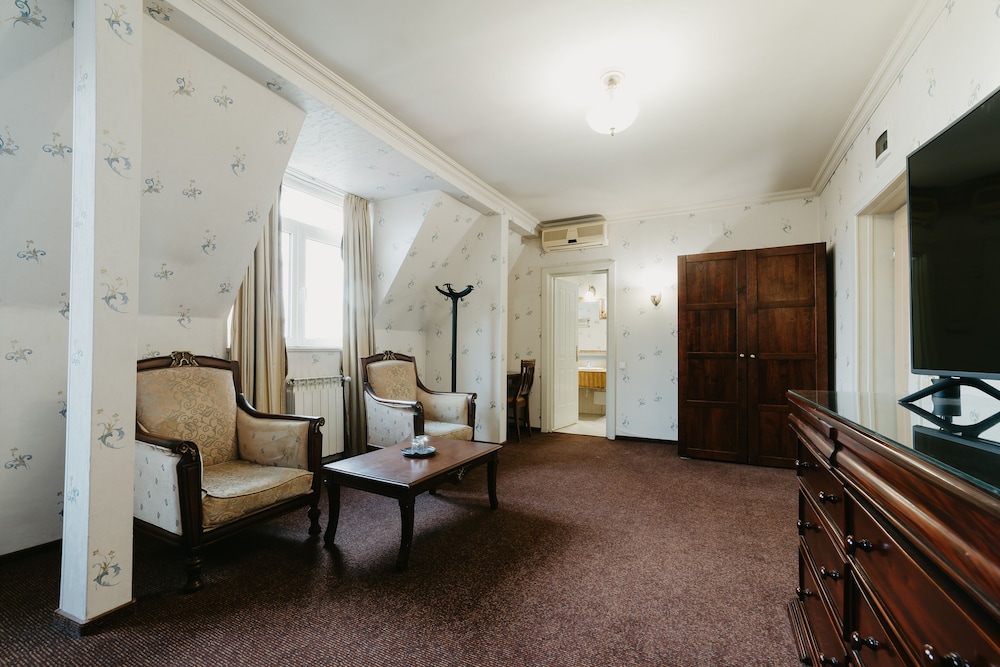 Topaz Boutique Hotel 24/37