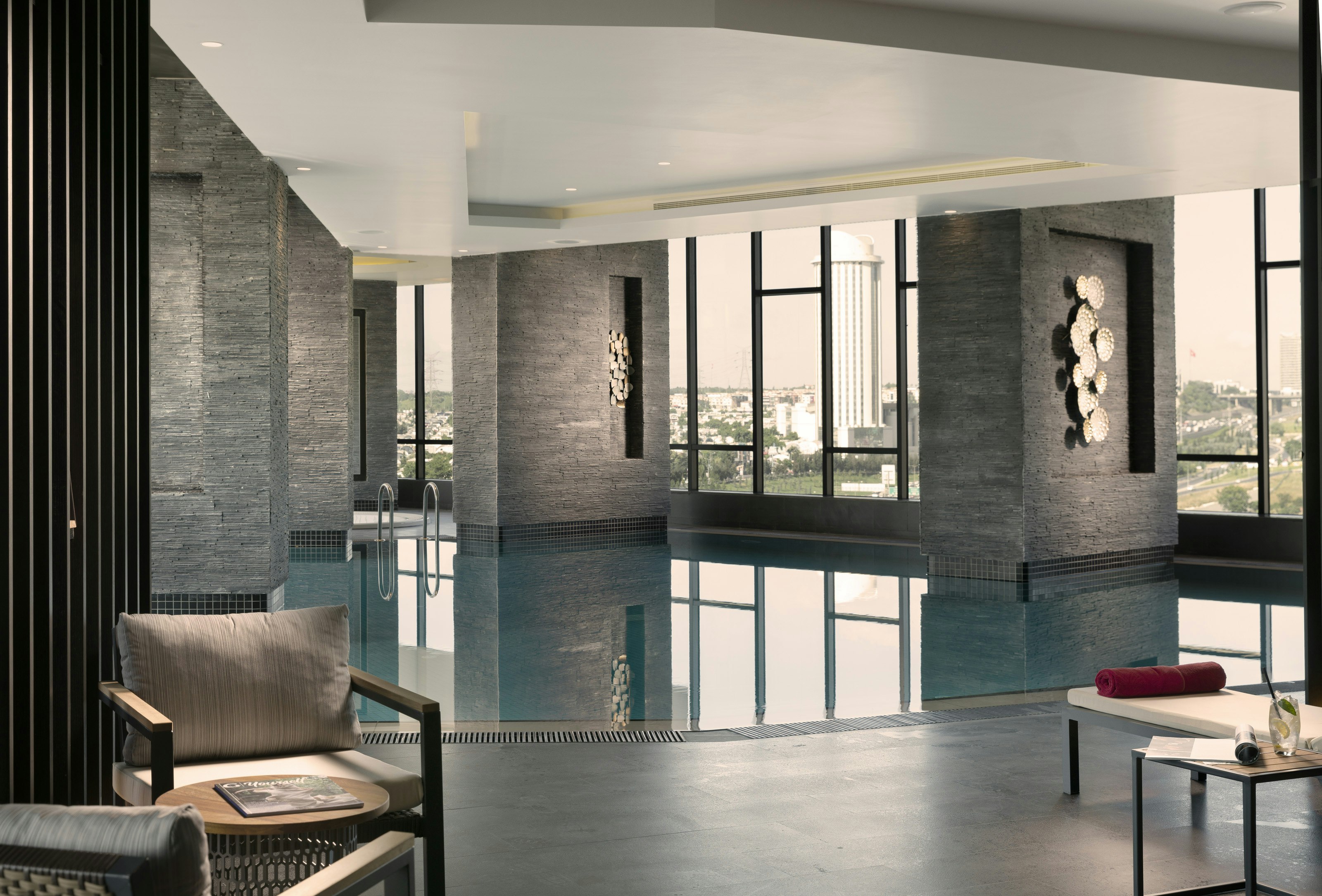Centro Westside Rotana 7/20