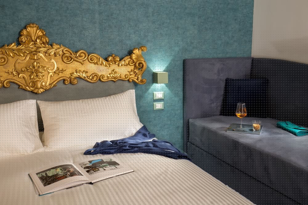 GCF Luxury Suites Guest House 50/70