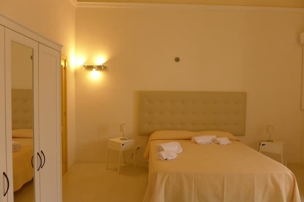 Palazzo Landolina 13/26