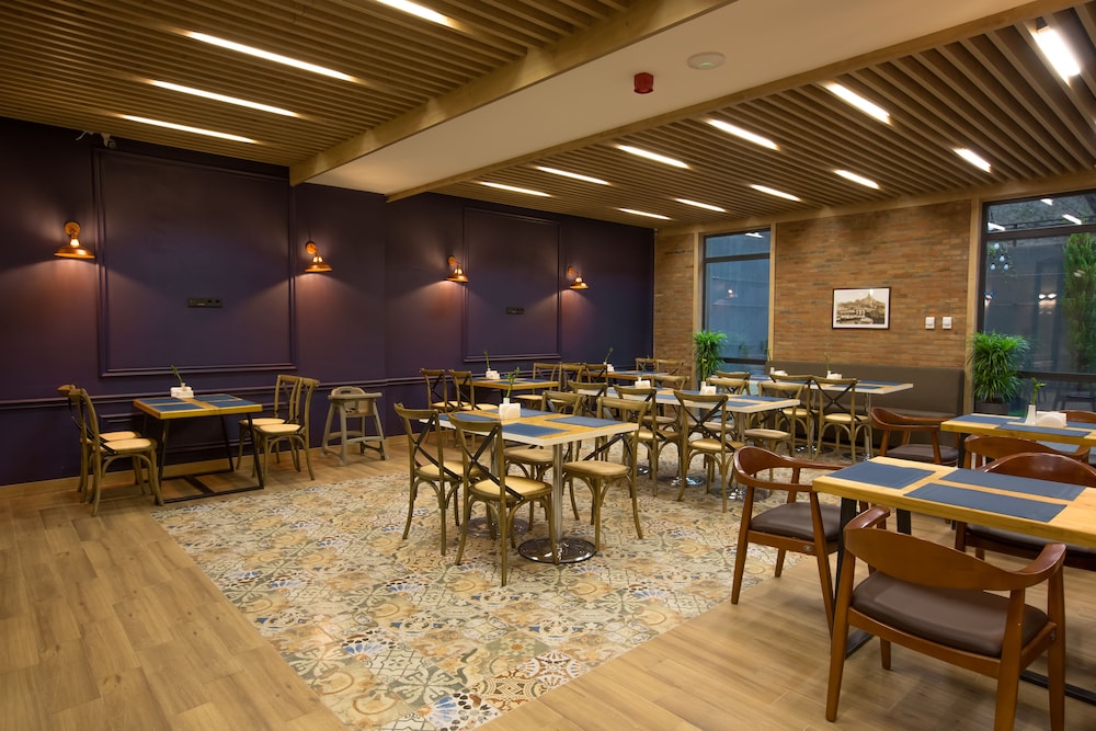 Iveria Inn Tbilisi 31/49