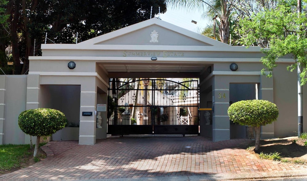 Summerview Guest Lodge 5/47
