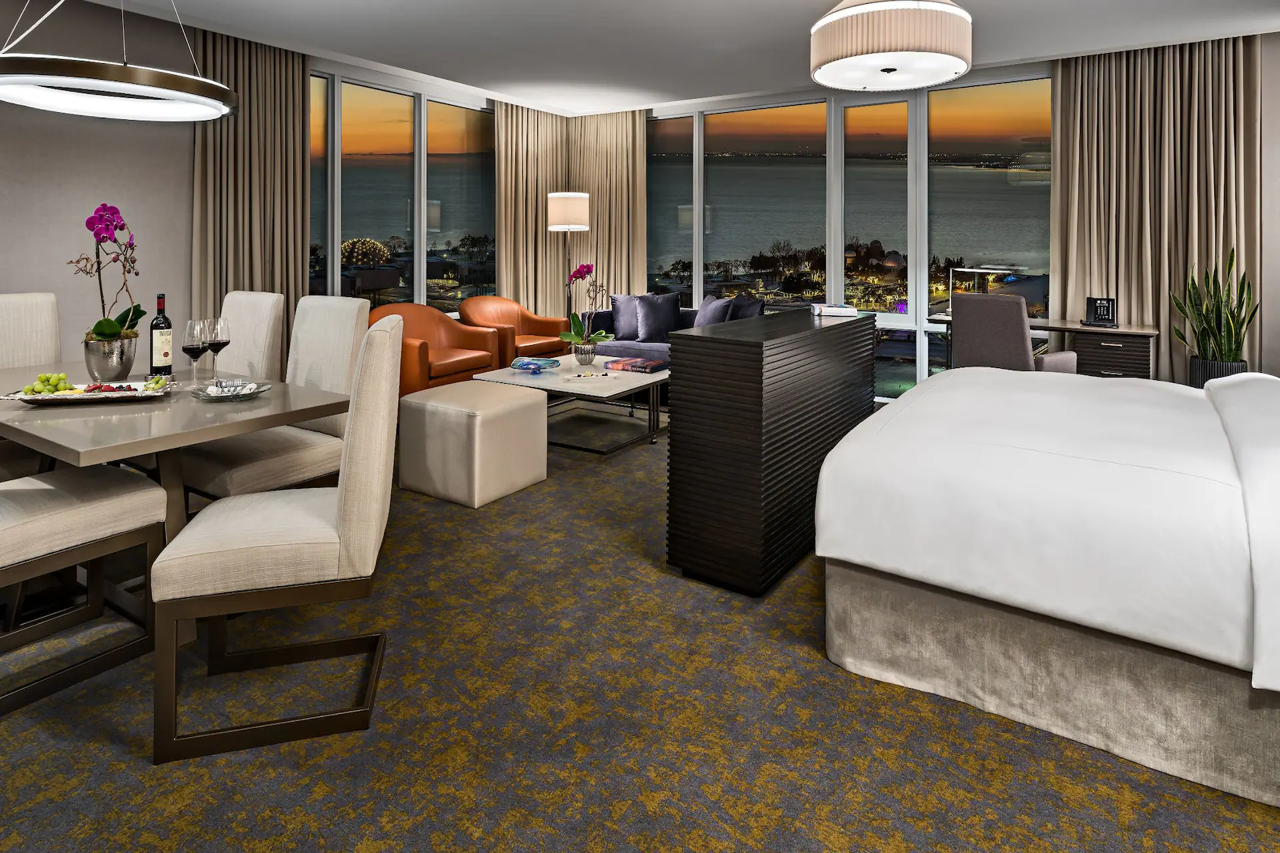 Hotel X Toronto by Library Hotel Collection 23/63