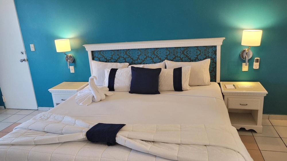 Sunset Palace Beach Hotel 22/51