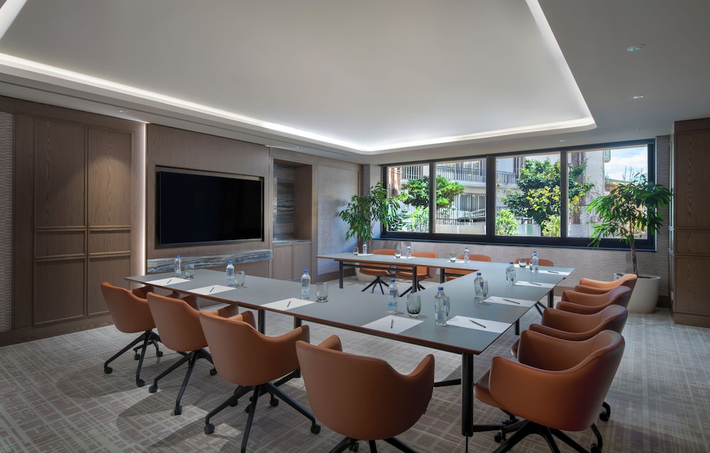 DoubleTree by Hilton Istanbul Macka 48/61
