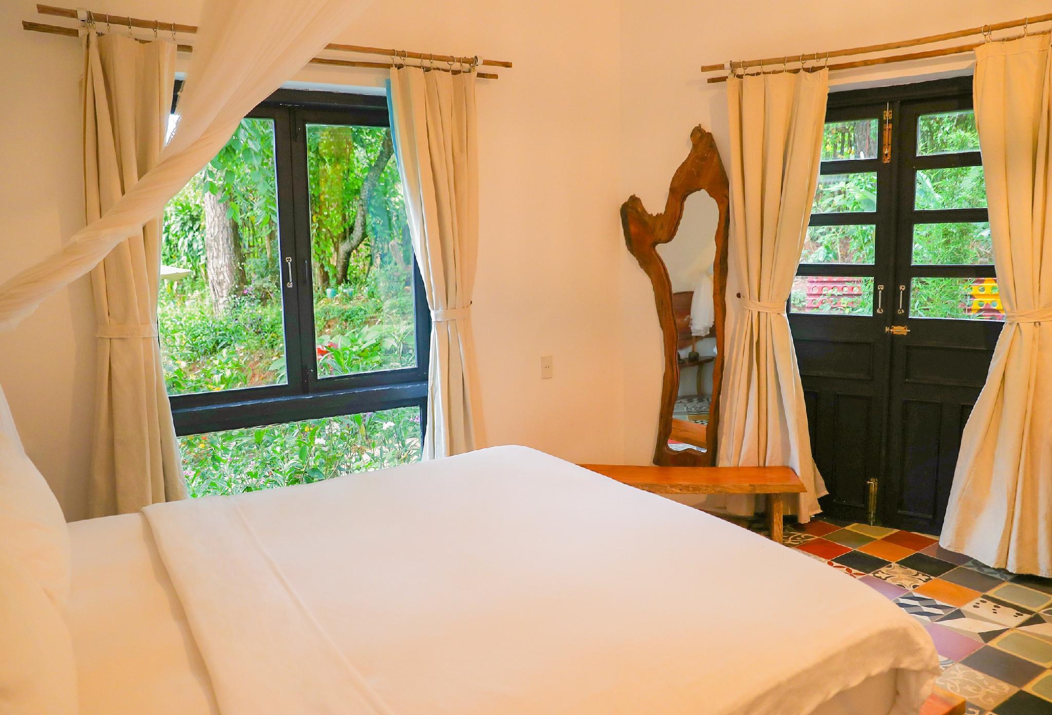 Stop And Go Boutique Hotel Since 1982 11/28