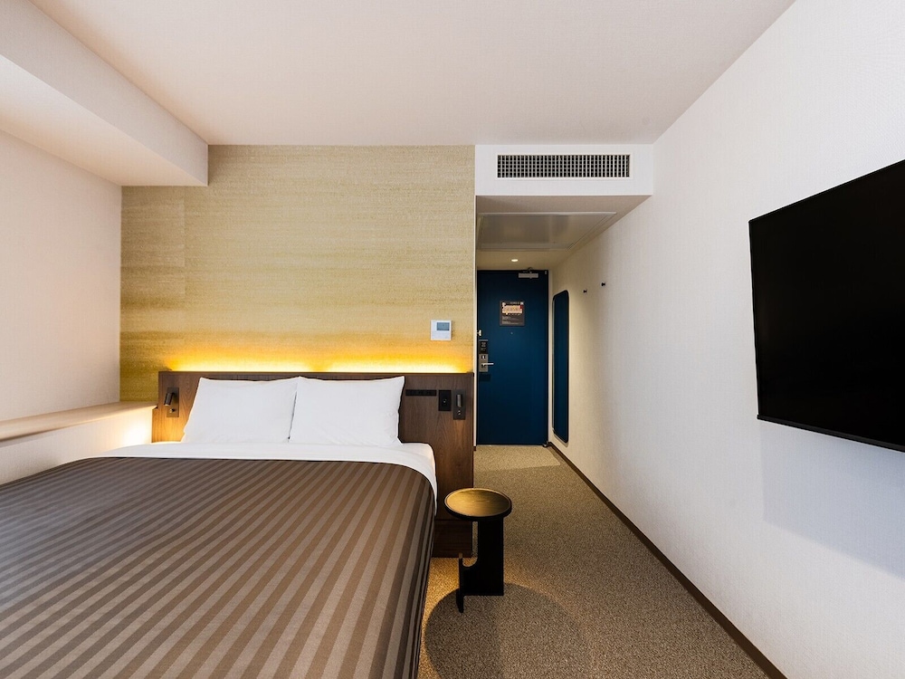 Room, Queen Bed, Premium Floor, Corner