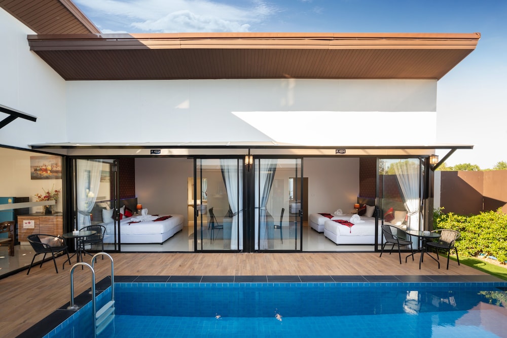 Thames Tara Private Pool Villa Rawai Phuket 5/48