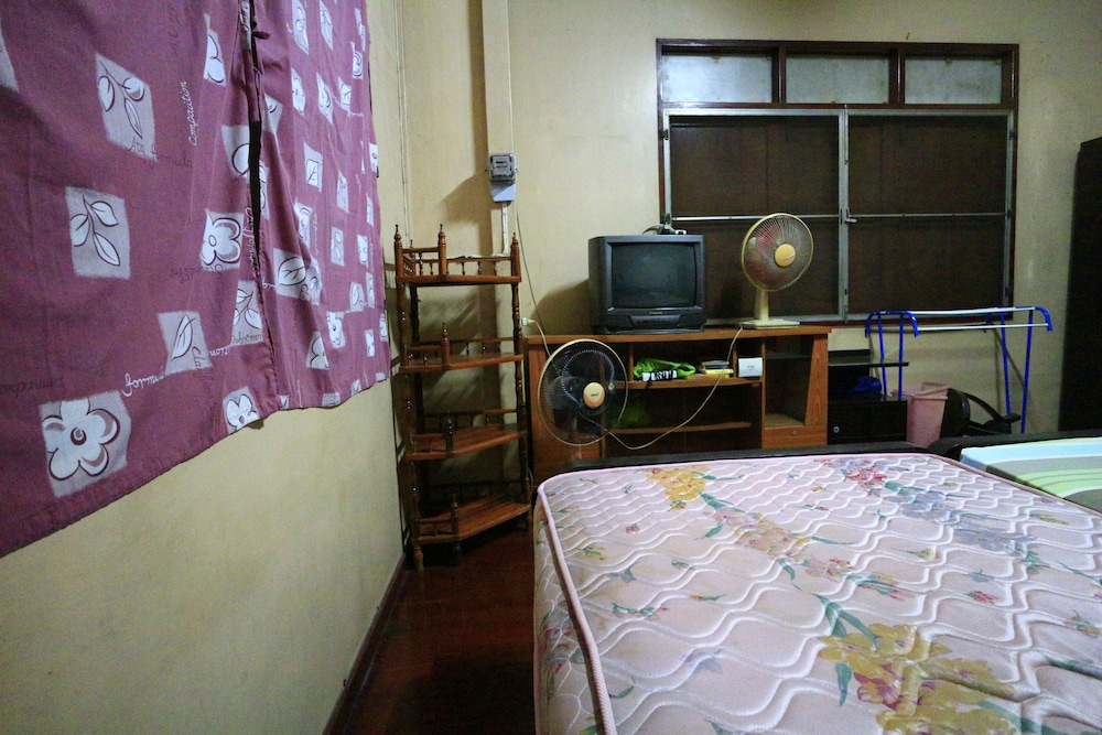 Anurak Guesthouse 16/39