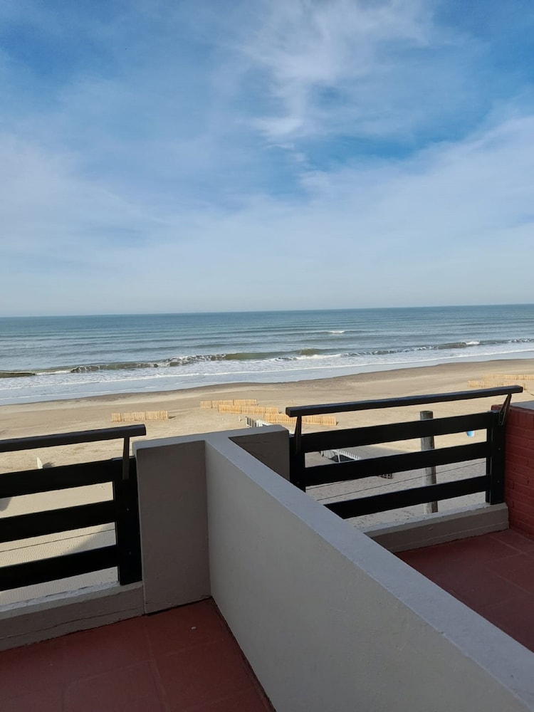 Intersur Villa Gesell 27/35