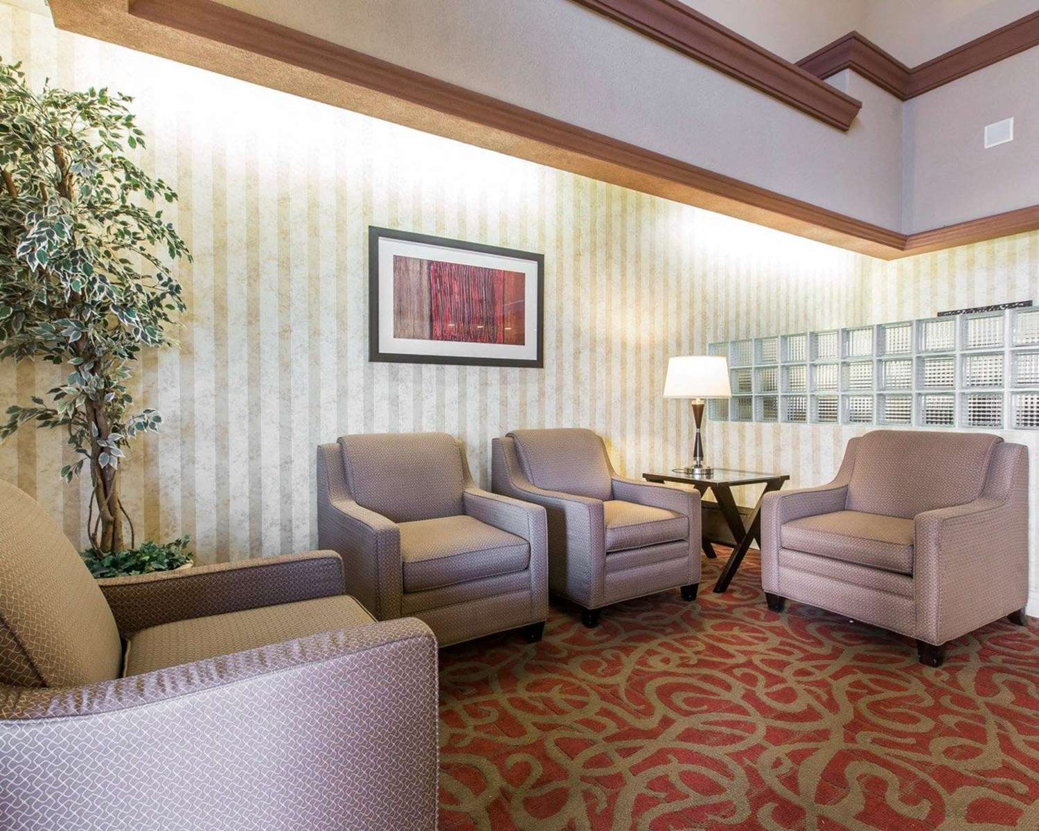 Comfort Suites Palm Desert I-10 17/32