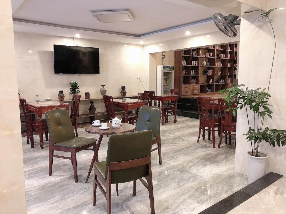 Binh Duong 2 Hotel 53/61