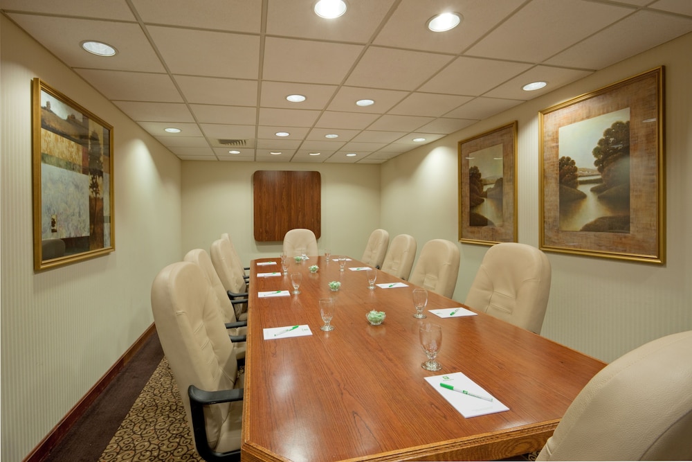 Holiday Inn Portsmouth 36/41