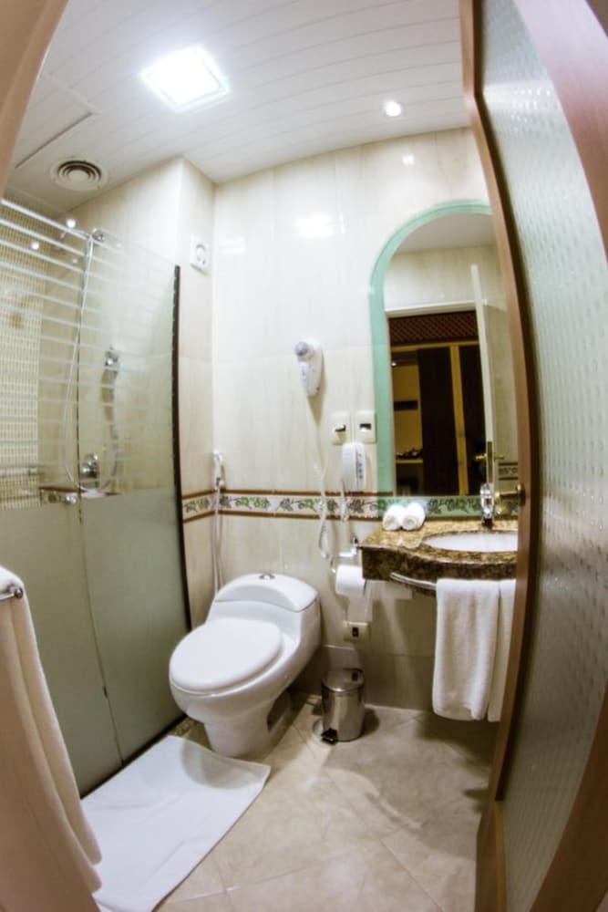 MARAMBAIA HOTEL 10/66