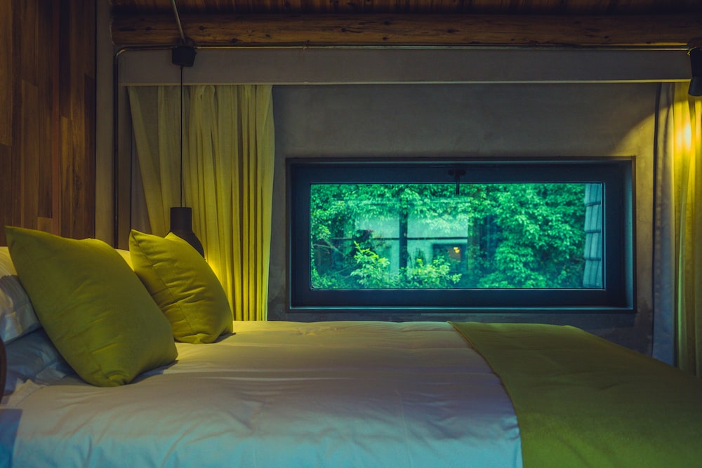 Xihu Memories Tree Hotel 13/50