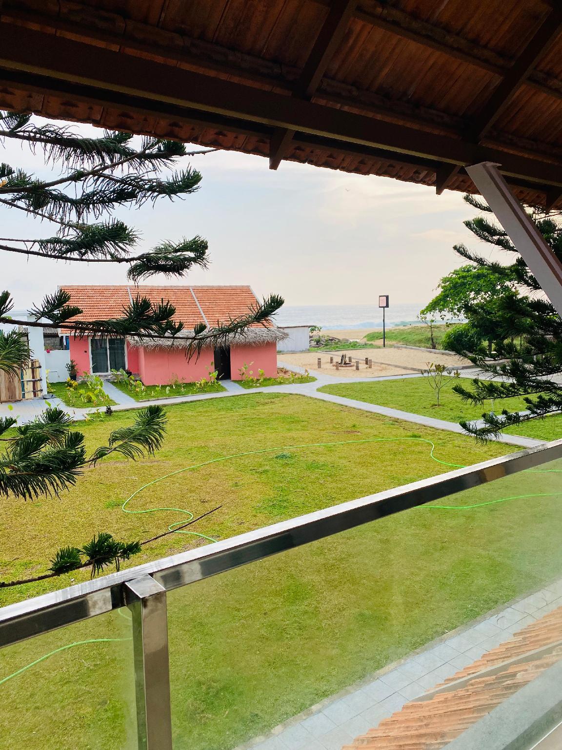 Beach House Varkala by Palmyra 24/33