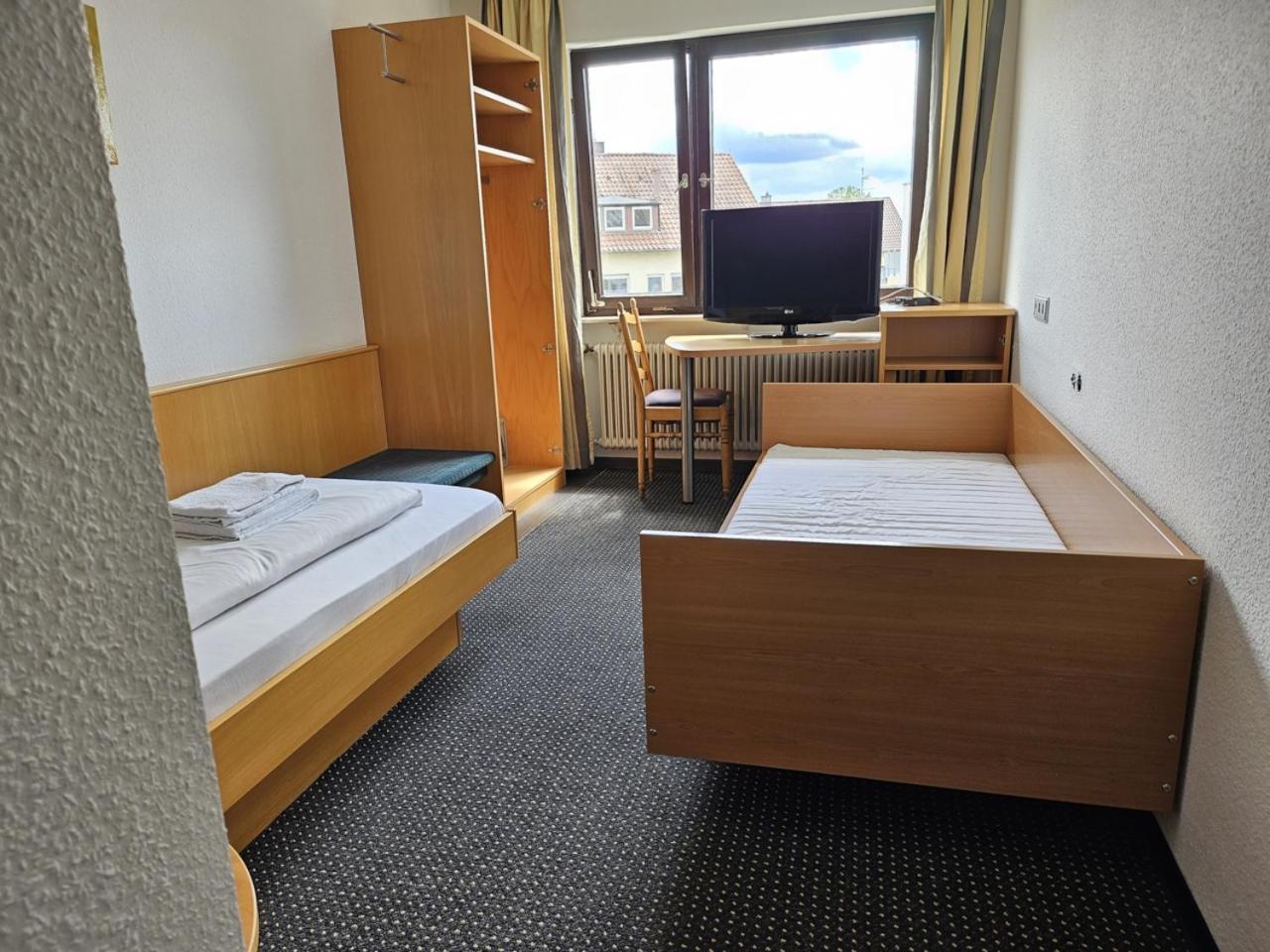 Hotel Mautner Airport und Messehotel 15/25