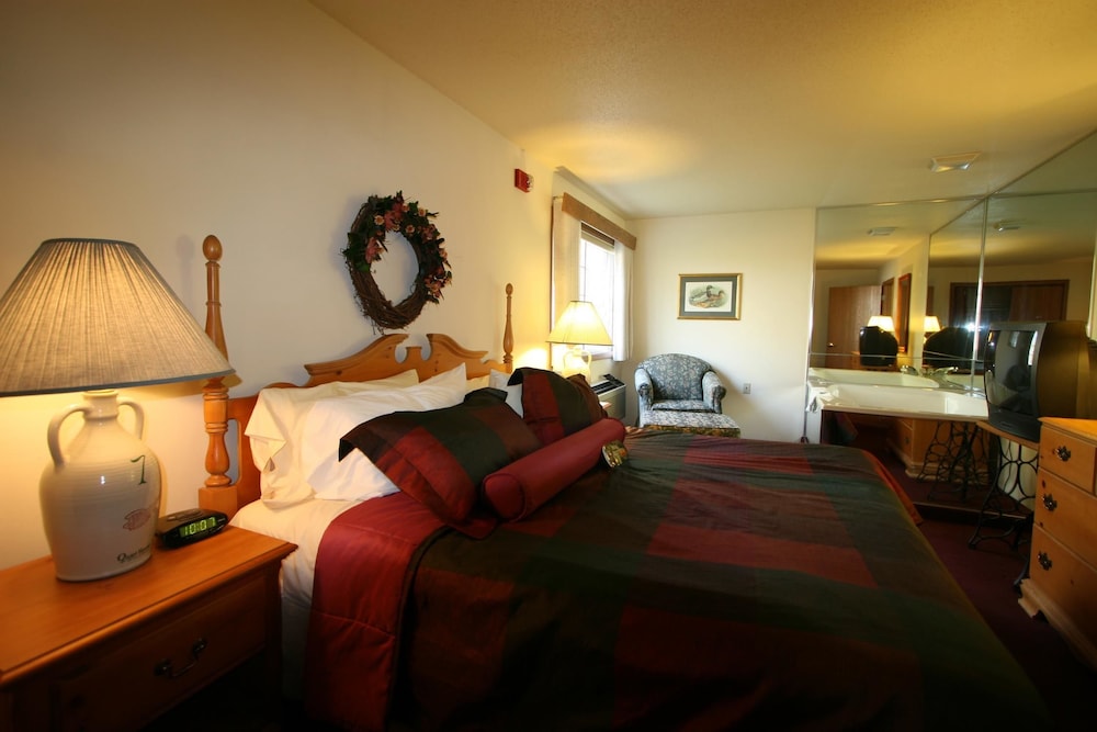 Best Western Dodgeville Inn & Suites 14/38