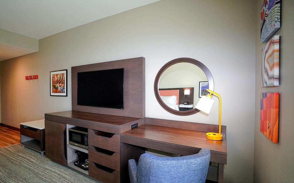 Hampton Inn Colorado Springs I-25 Central 26/35