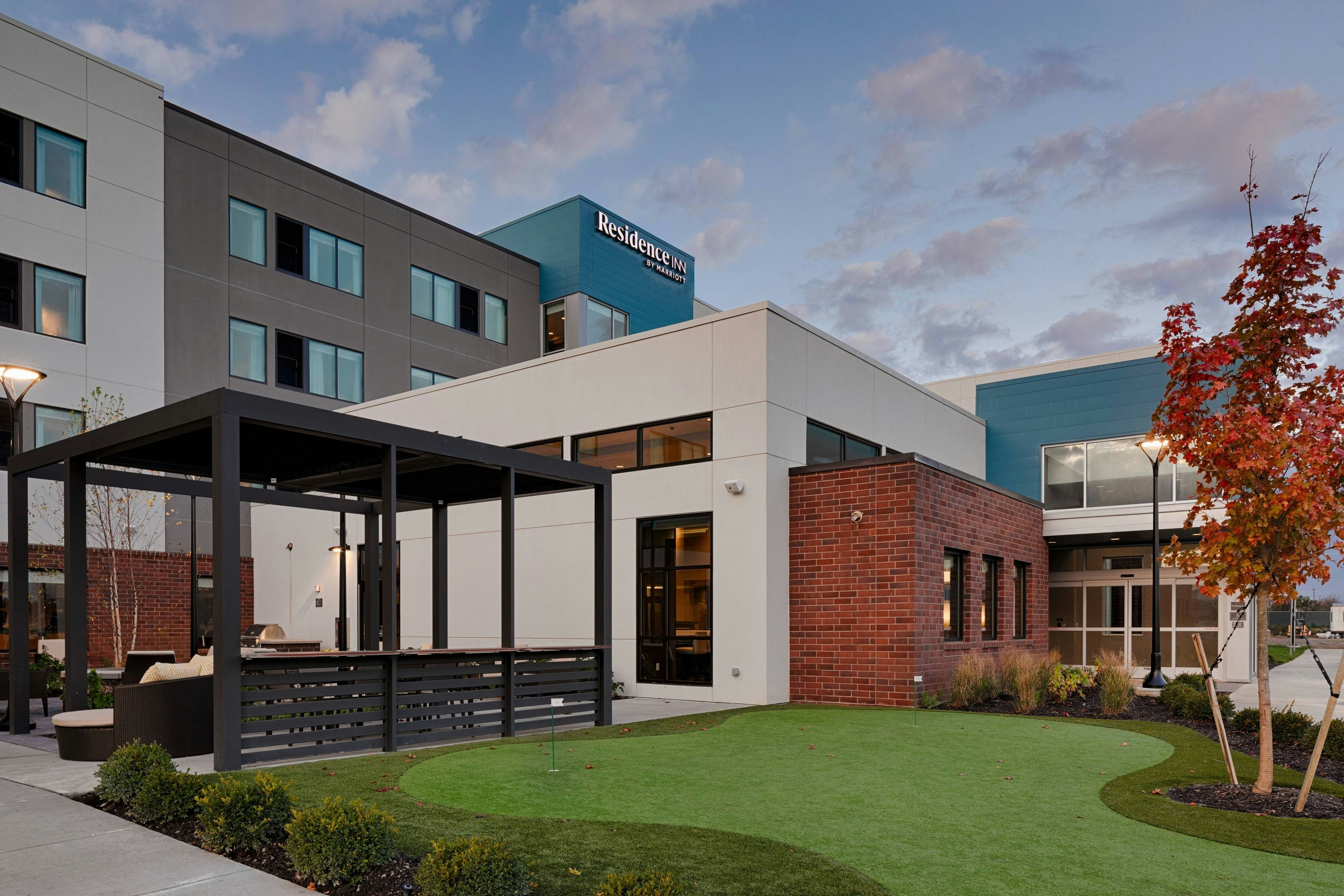 Residence Inn by Marriott Columbus Airport 42/42