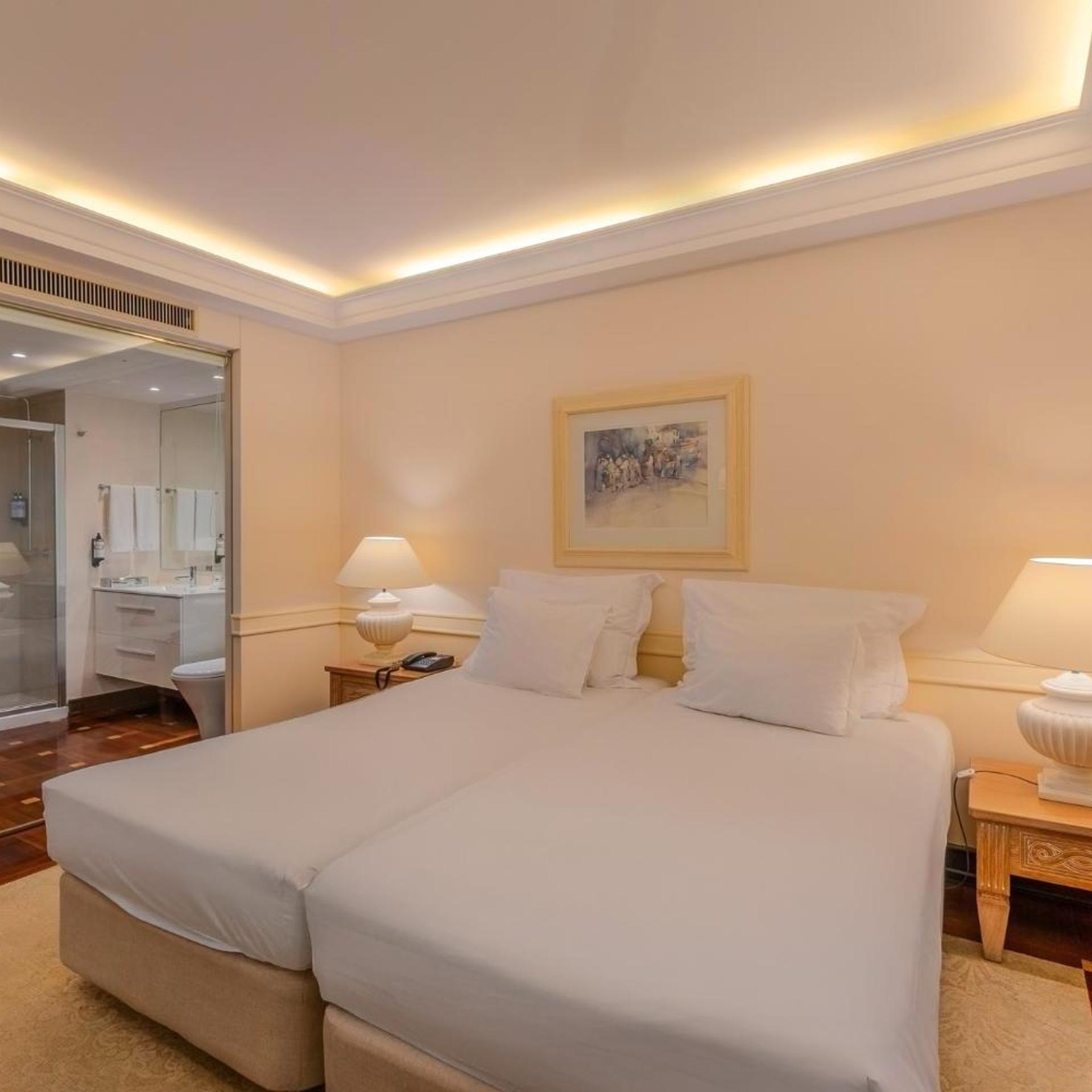 Deluxe, Double or Twin Bed, Balcony