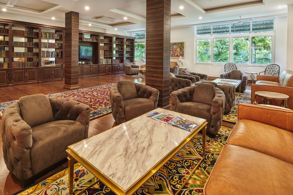 MAYFAIR Lake Resort, Atal Nagar, Raipur 27/50