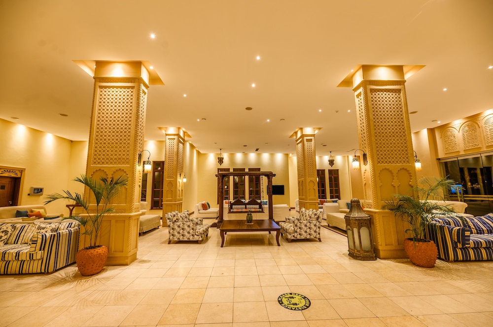 Cocoa Boutique Hotel 67/79