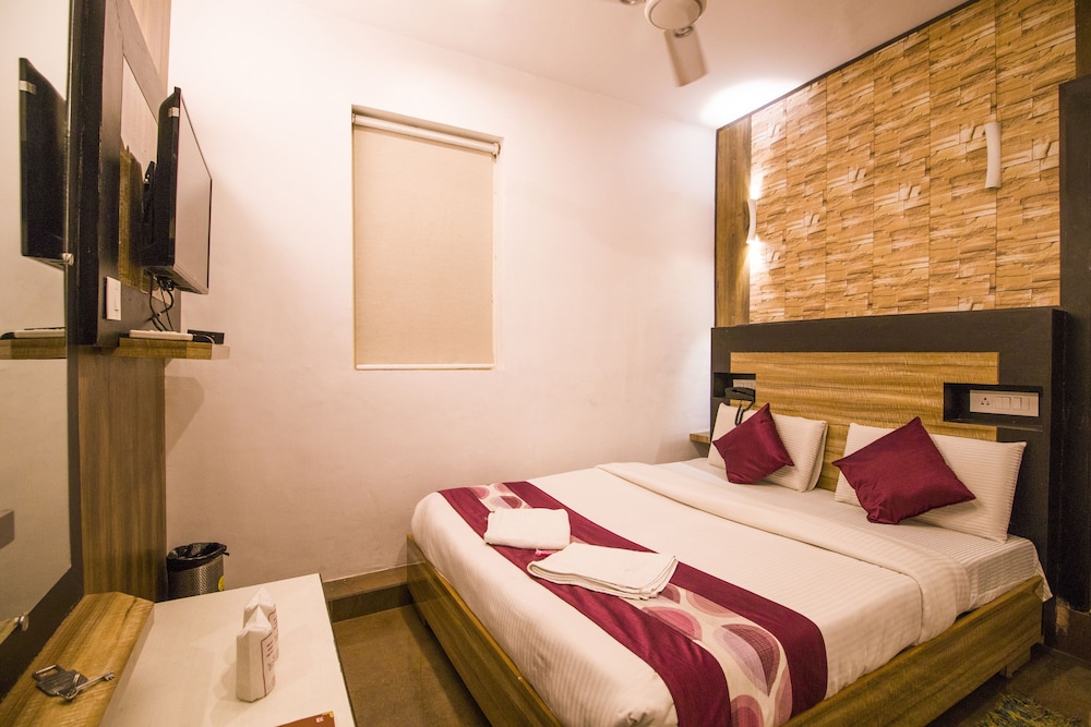 Hotel Pardesi 10/45