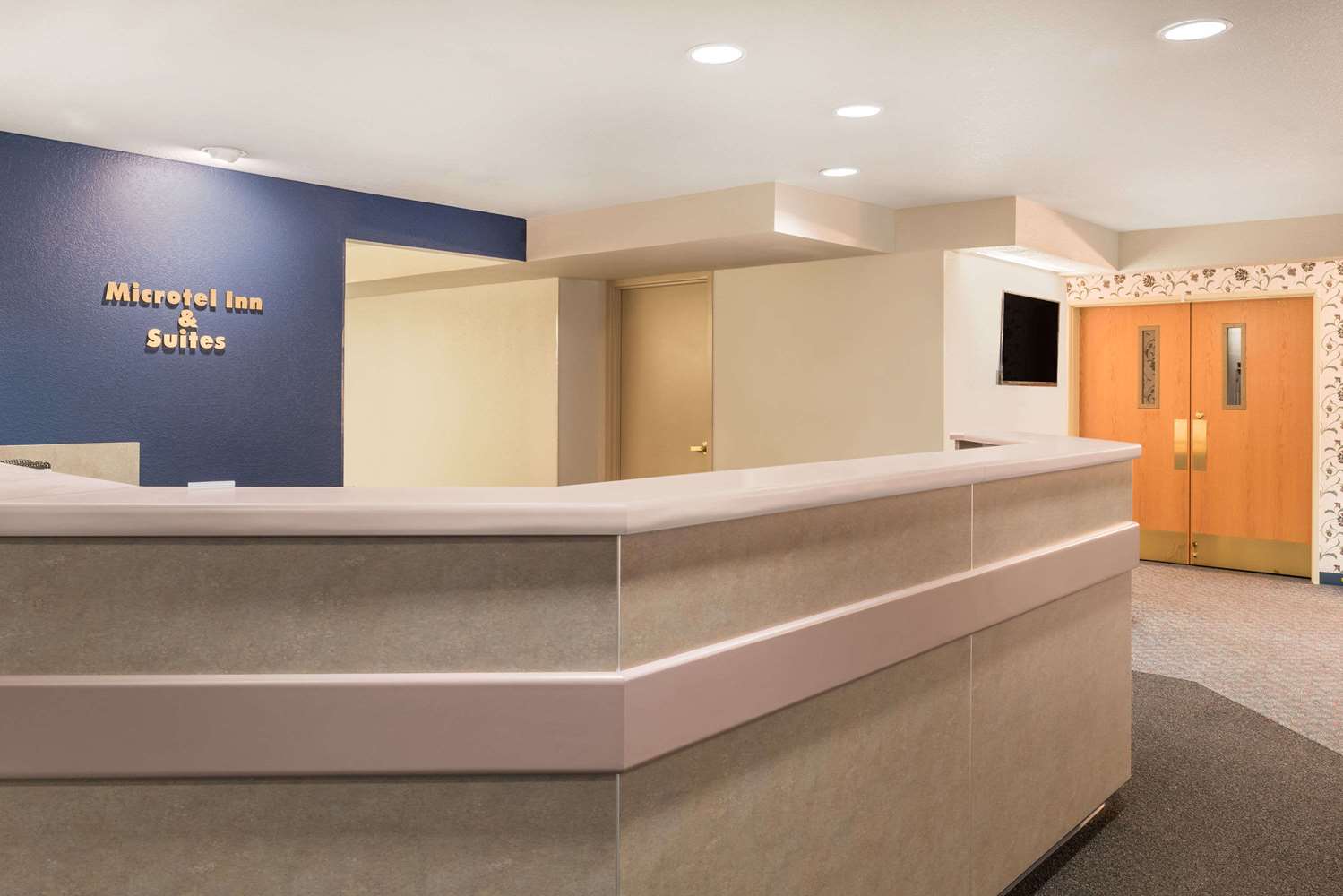 Microtel Inn and Suites by Wyndham Sainte Genevieve 5/25