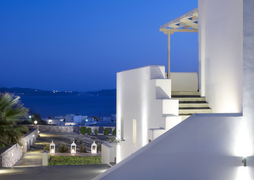 Santa Maria Luxury Suites 27/32