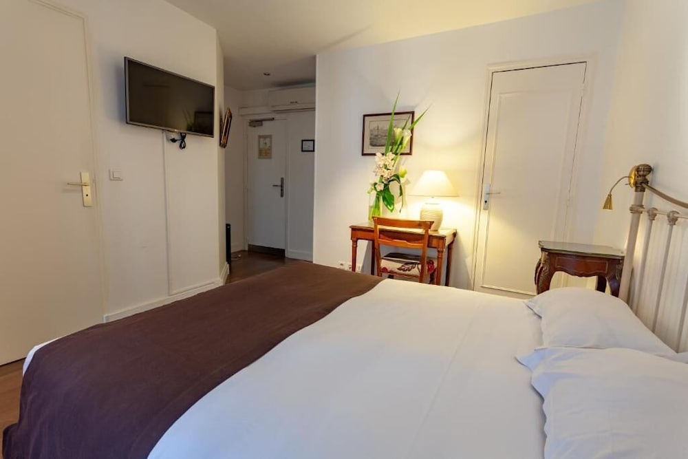 SUPERIOR, DOUBLE BED