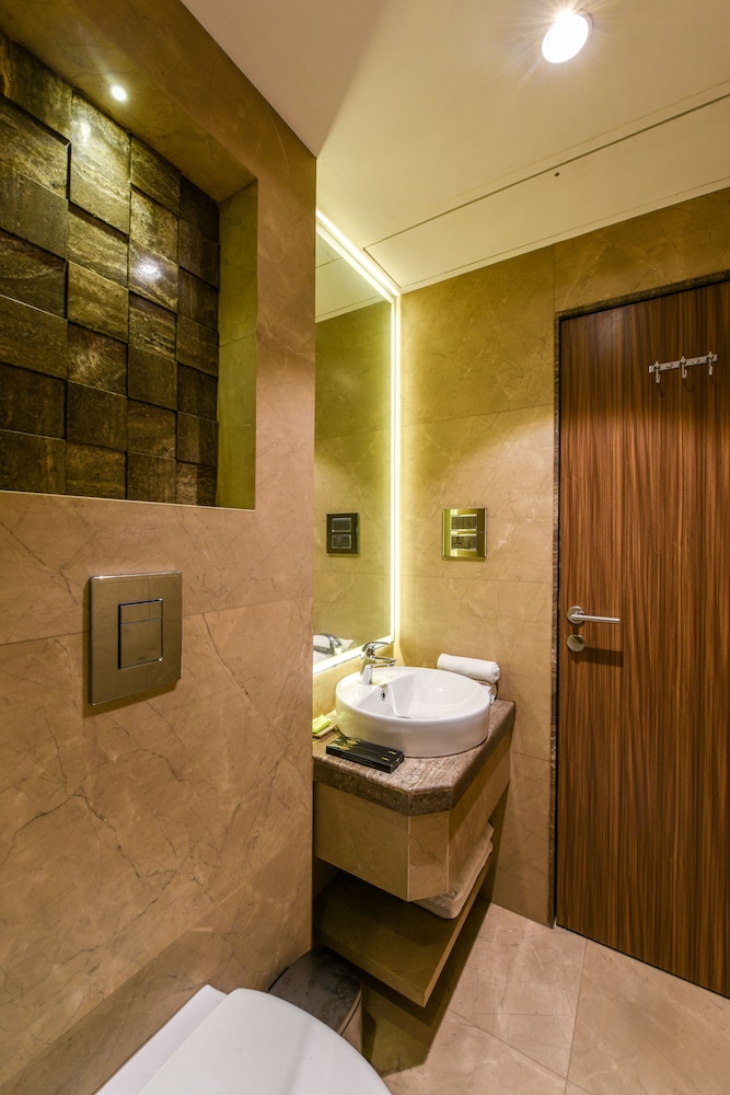 Hotel Orient Regency 34/34