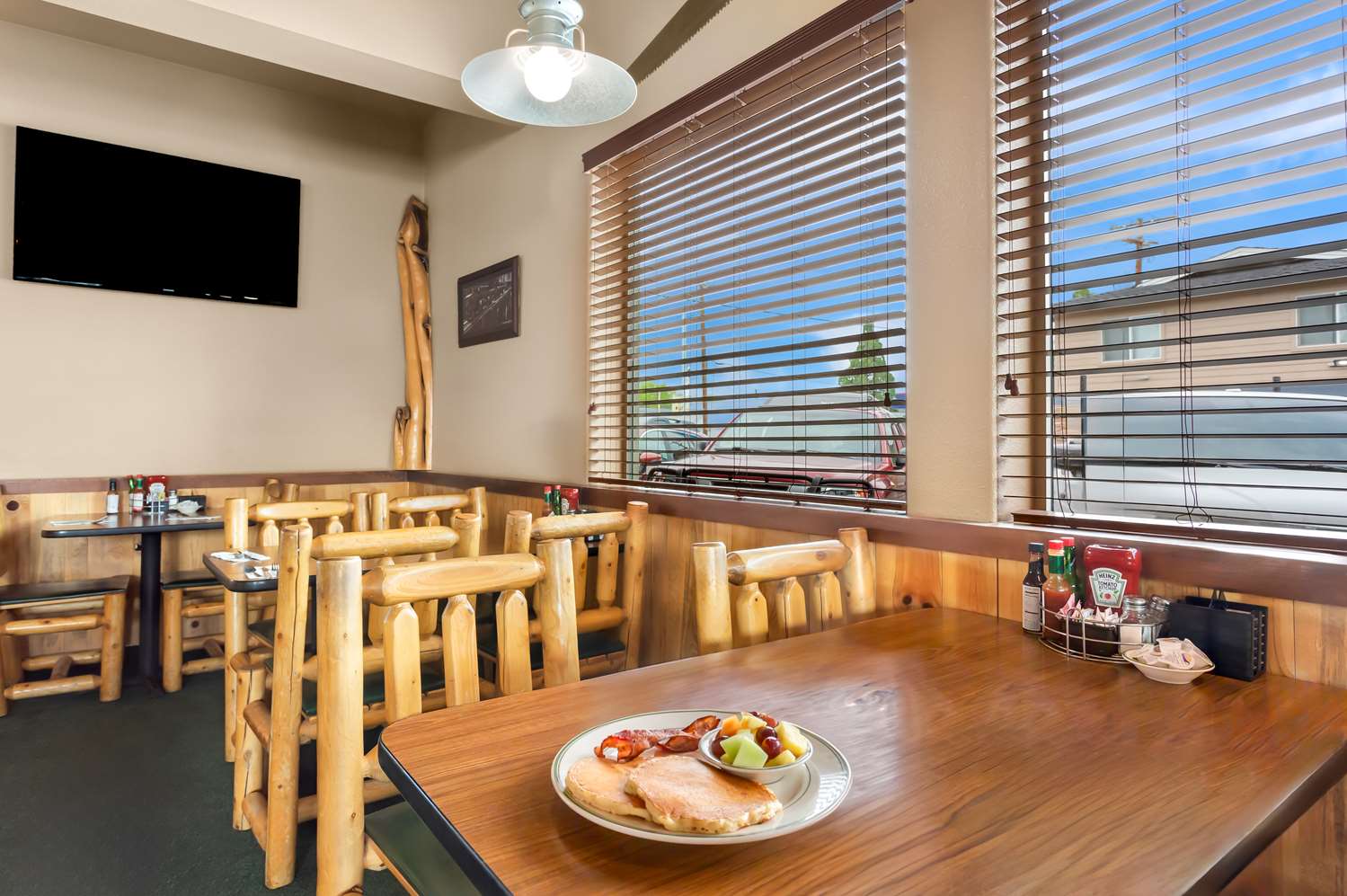 Surestay Plus Hotel By Best Western Susanville 34/45