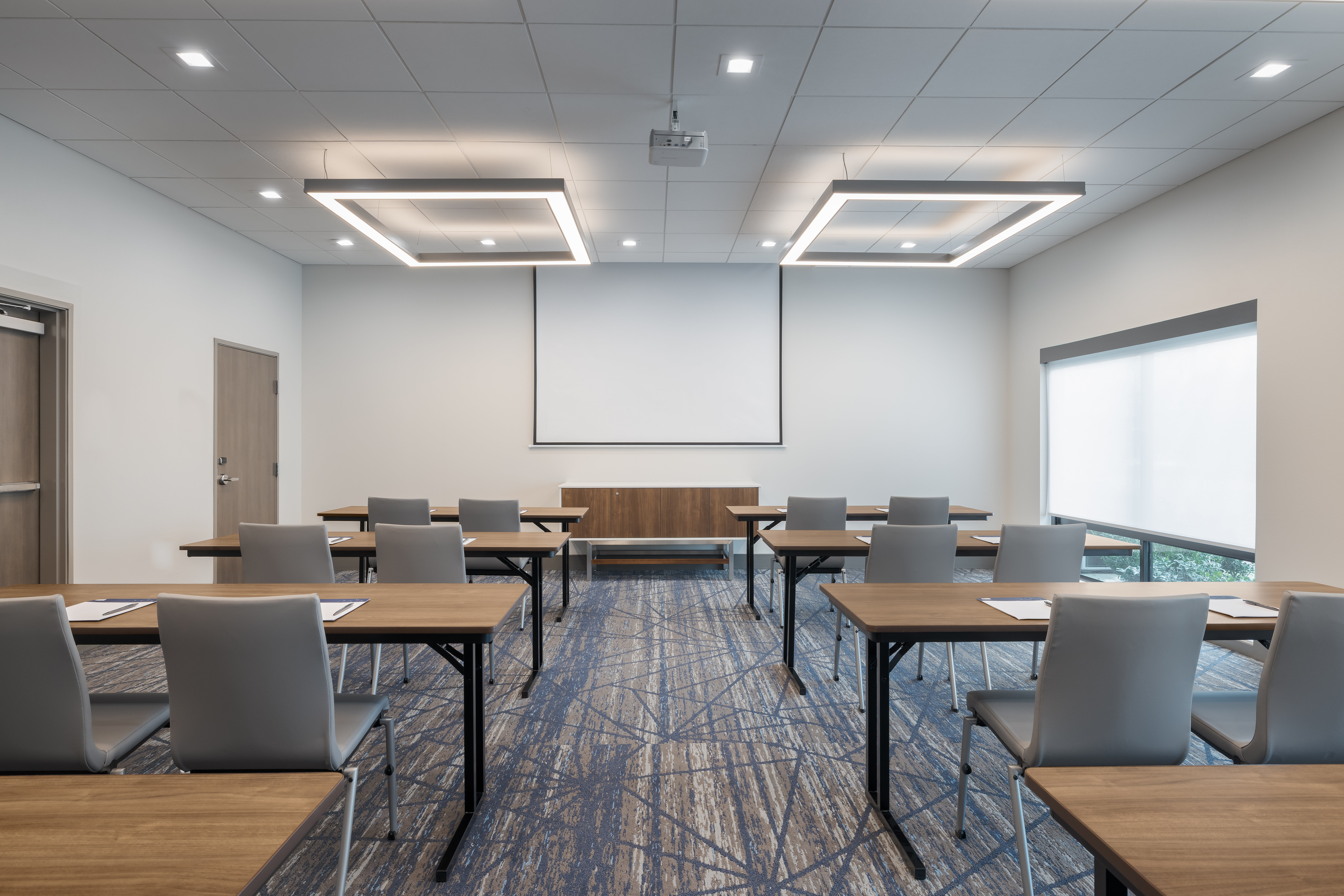 Holiday Inn Express & Suites Nacogdoches Southwest by IHG 38/49