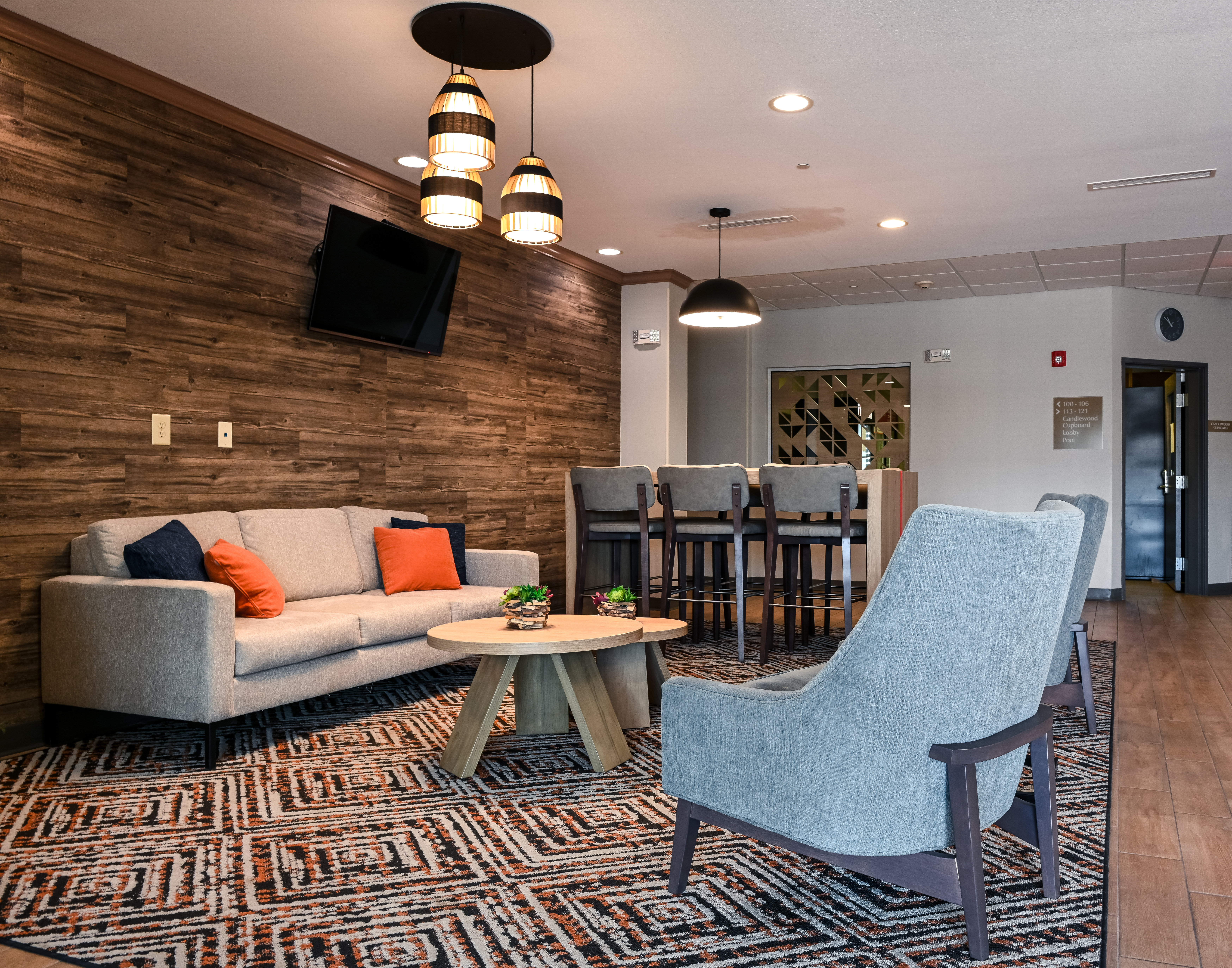 Candlewood Suites Lafayette 11/16