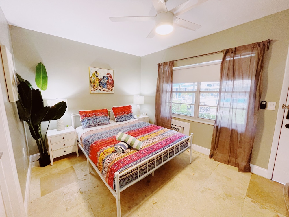 Sea Steps Suites 15/47