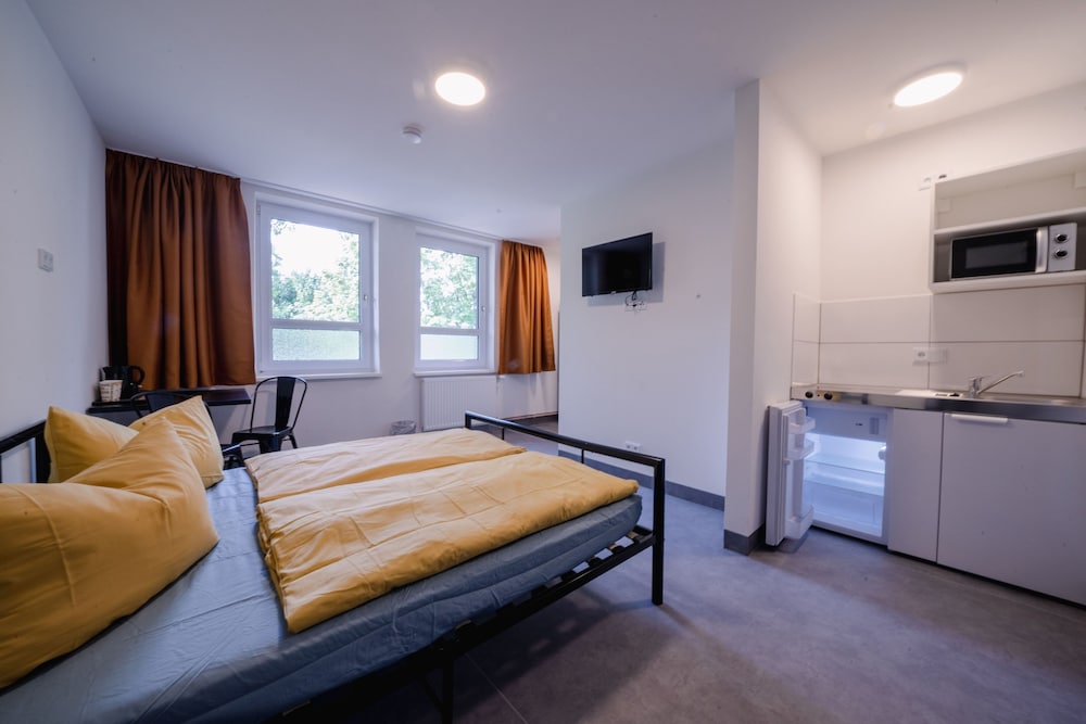 NEOHOSTEL BERLIN 6/50