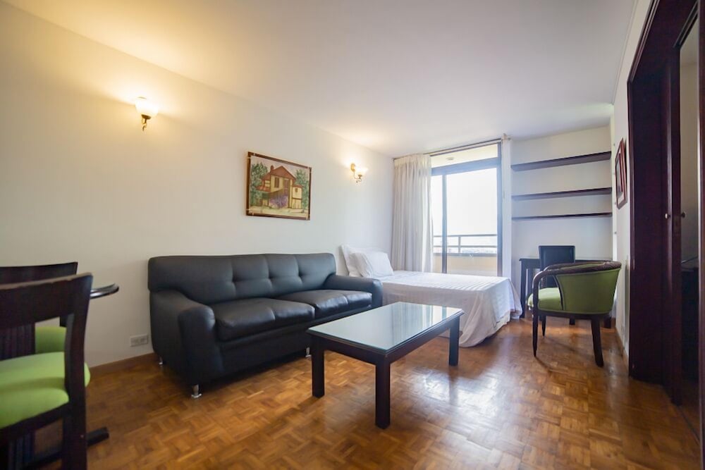 Aparta Suites Torre Poblado 29/40