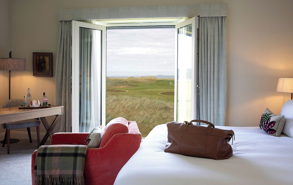Another Place, The Machrie 14/48