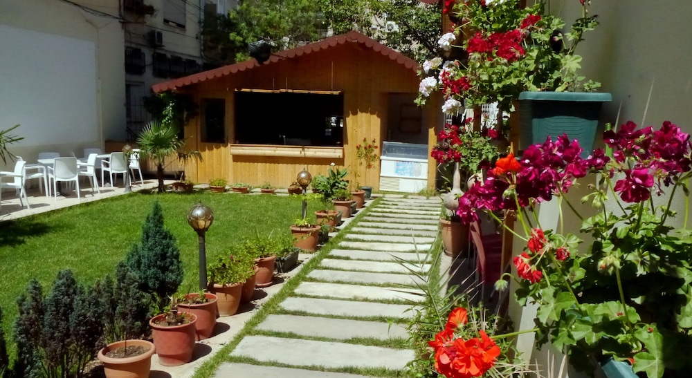 Kruja Hotel 7/65